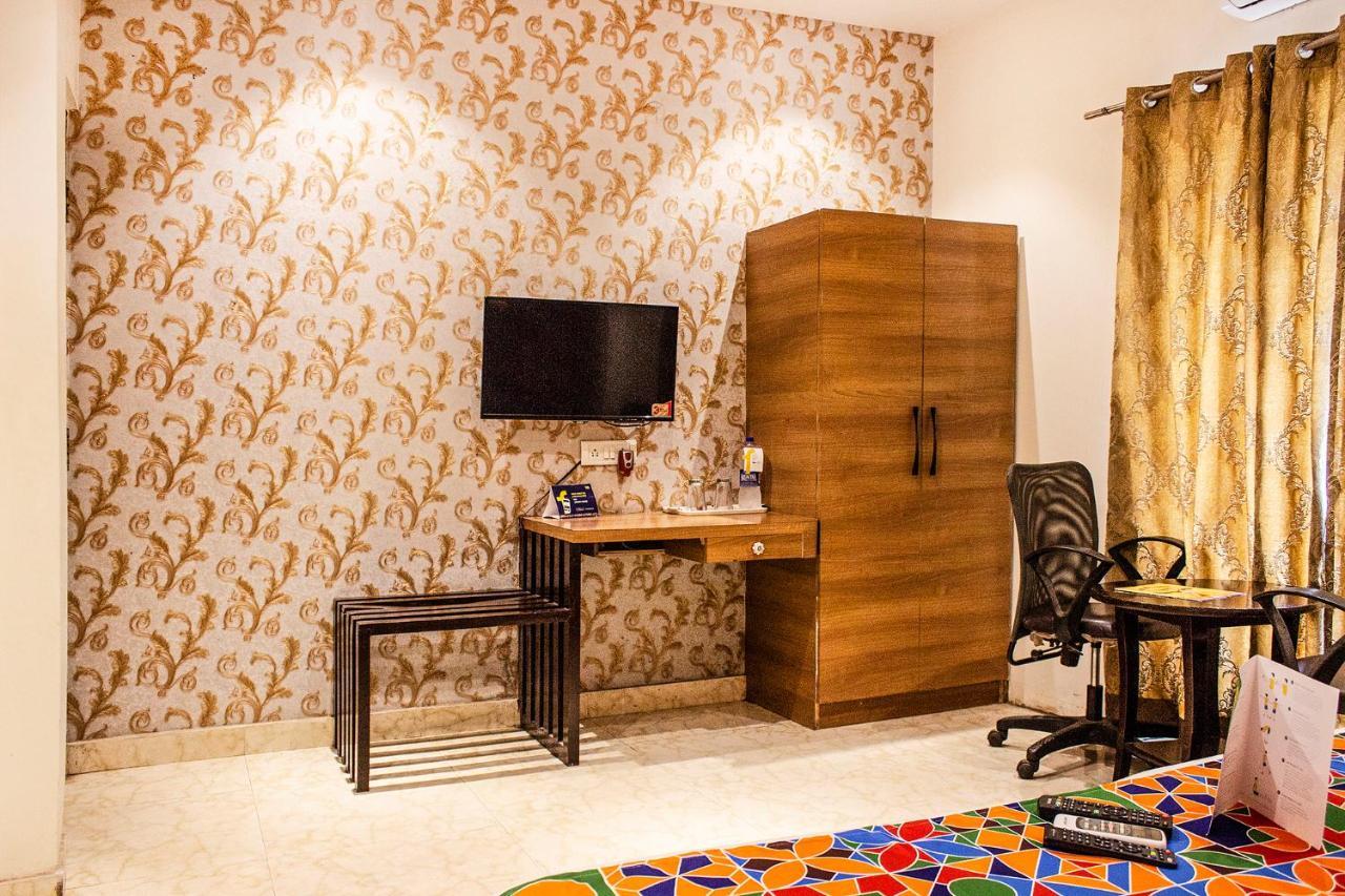 Fabhotel Prime Sarin Inn Heritage Varanasi Exterior foto